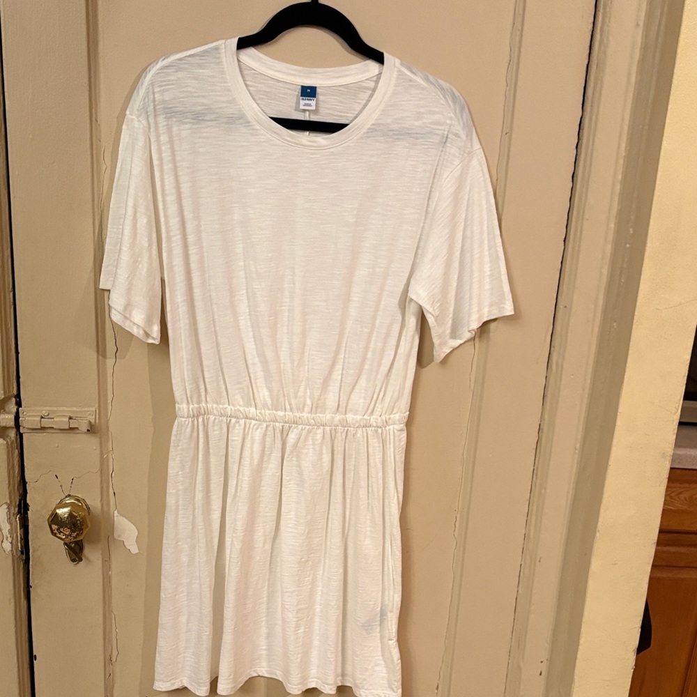 White Short Sleeve Dress